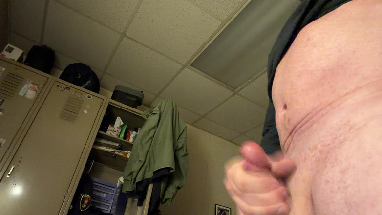 Tatted Daddy: Cumming