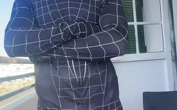 BoyGym: Boygym Tiktok Big Cock Surprise!!