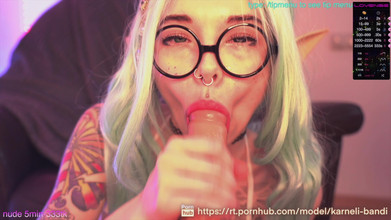 Karneli Bandi: Blowjob selamba daripada si comel - Karneli Bandi