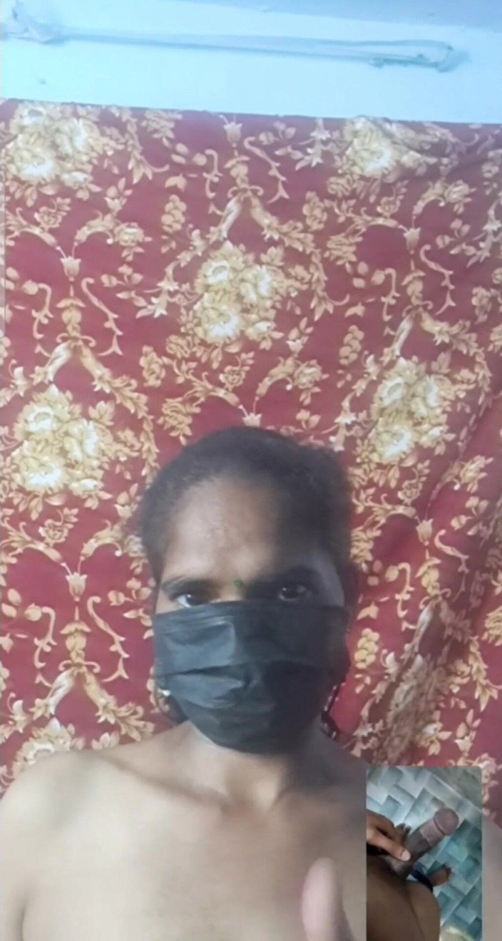 Jayaselvi: Coimbatore ciocia nago rozmowa wideo