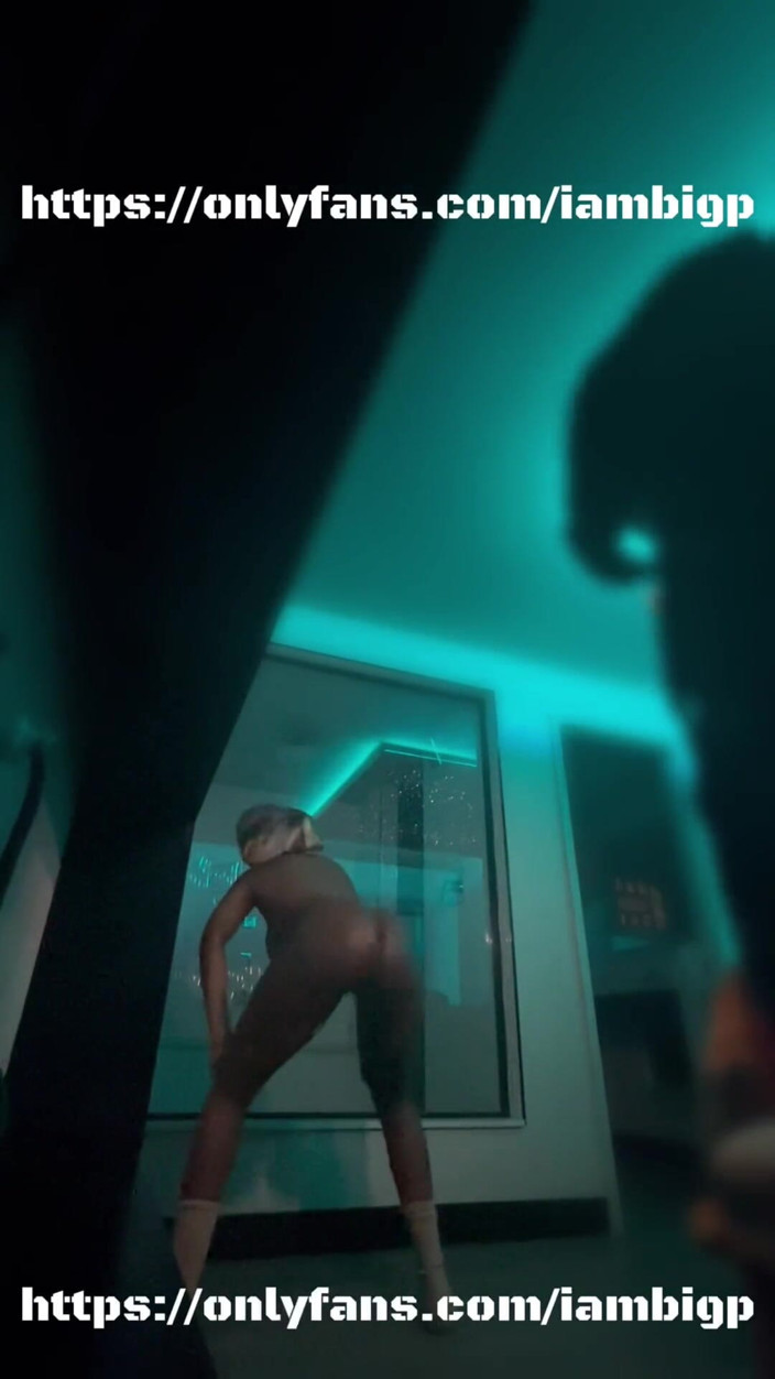 Big P Hef: A Ella Le Gusta Twerk Antes De Ser Follada