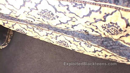 Xes Network: Clueless 19 yr old black teen does her 1st porn in amateur...