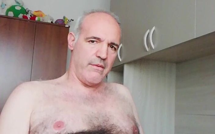 Setesesso7: Een aftrekbeurt tijdens het kijken naar een pornovideo op Xh