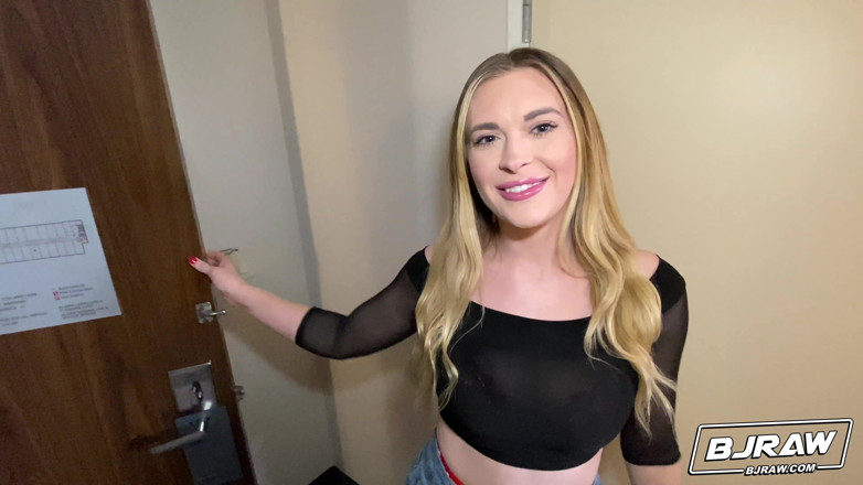 BJ Raw: Lindsay Lee के बाद Bjraw लस्टिंग
