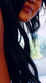 hot aur junooni kaamuk padhna