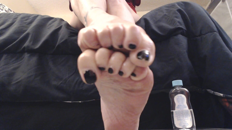 Abby Anna: Closeup thick oiled wrinkled soles