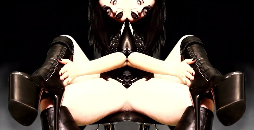 Goddess Misha Goldy: Bojíš se, protože teď mohu přečíst tvou mysl a odhalit...