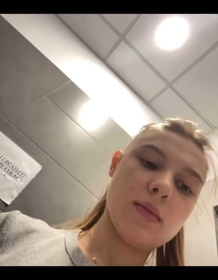 JuiceLussie: Masturbasi ganas di gym