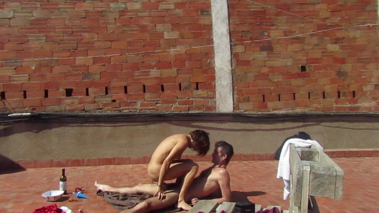 Magia Rosa: Amateur Couple Fucking on the Terrace, Outside Sex