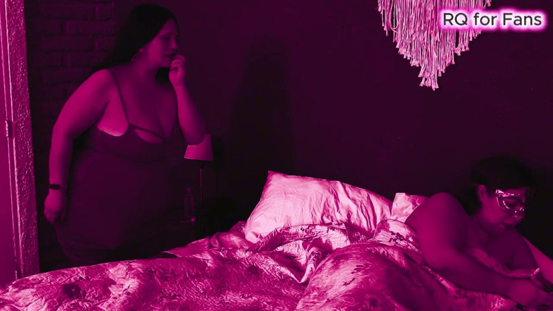 Riderqueen: Video per fan, Iniziazione Lesbica, Esplorazione con un amico, Scene