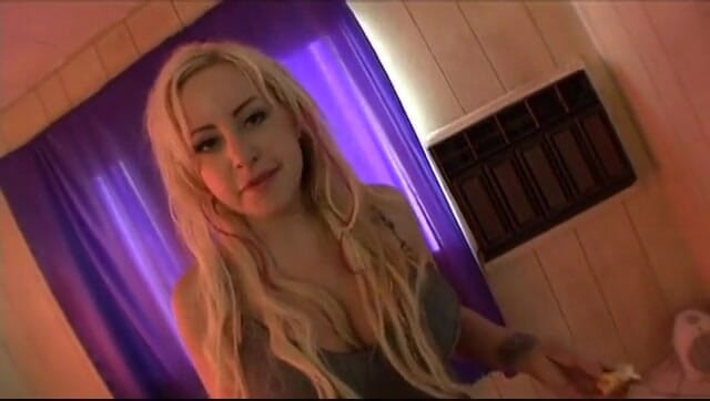 Super Babes: Hinter den kulissen, aufnahmen von schönen nackten models reden vor...