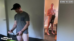 Bi Guys Fuck: Achter de schermen: rood hoofd in actie