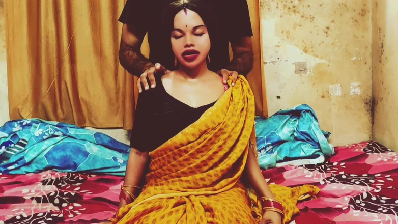 Priyanka_David: Hot Indian Woman Gets Sex After Massage