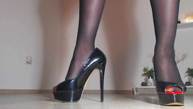 LegsOnHeels: El único par de plataformas que me gusta provocar