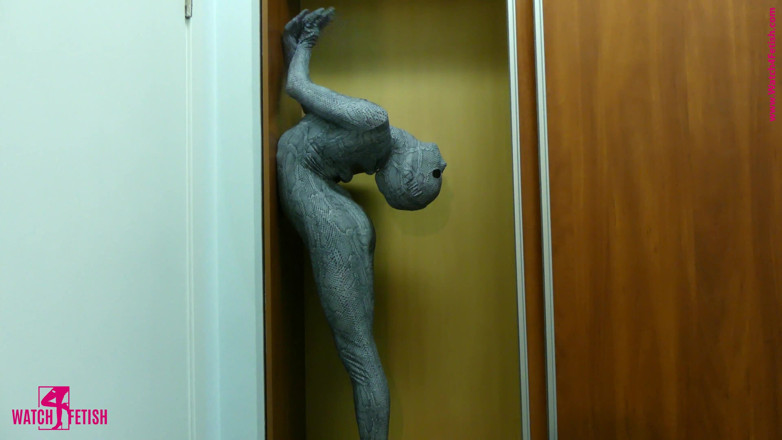 Gymnastic: Sorpresa en el armario