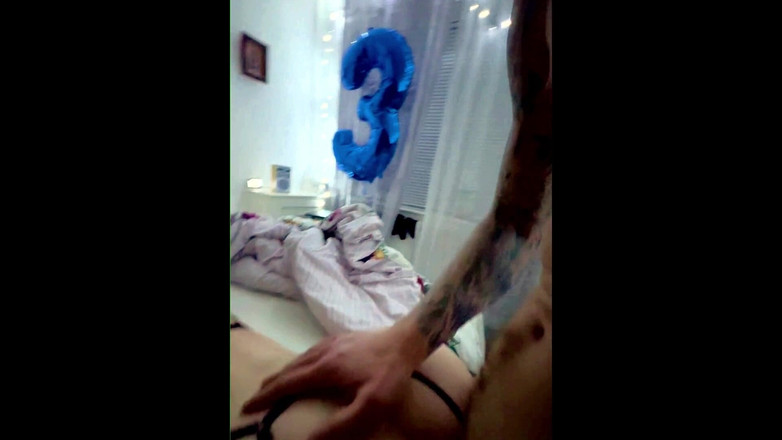 RomanticThuG: Ehefrau mit serbischem typen geteilt