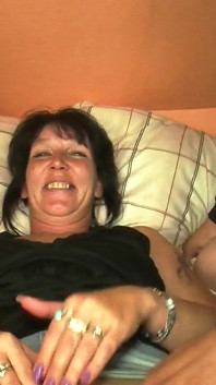 Un trío con doble penetración para la zorra sexy - 4