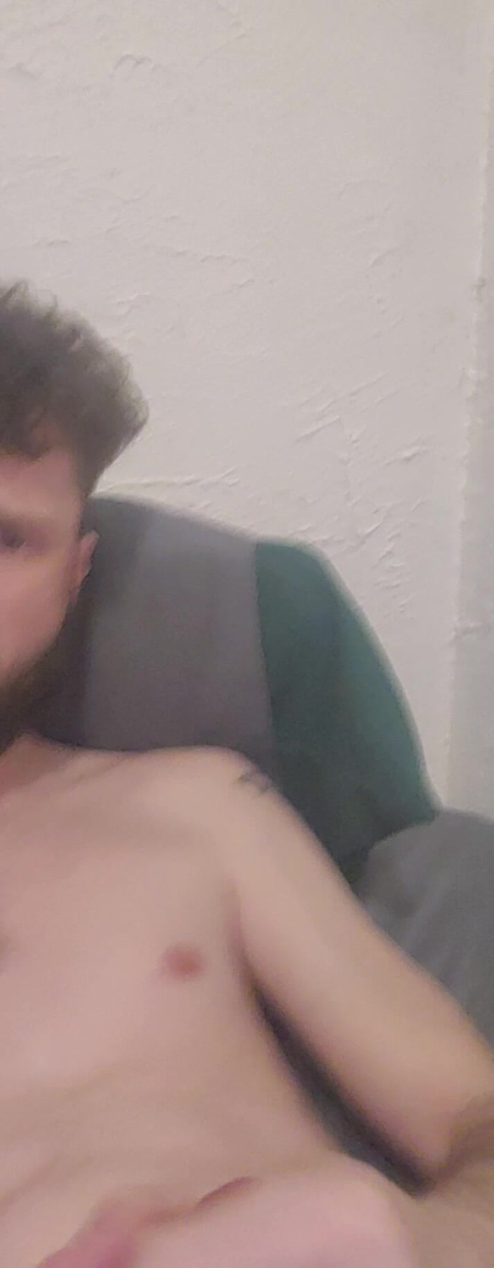 TalenJames: Mijn pik strelen totdat ik klaarkom