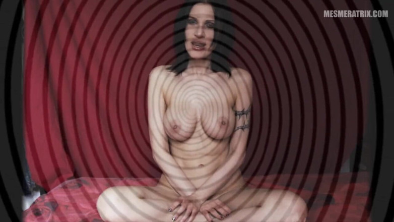 Lady Mesmeratrix Official: Mesmerized by female supremacy