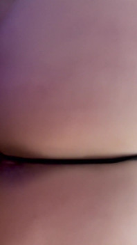 Lingerie bianca bbw si piega e scopa crudamente