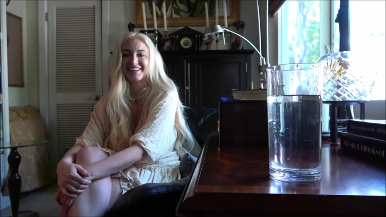 Alex Adams: Thick Stepmom Sex-ed - Kate Dee - Momcomesfirst - Alex Adams