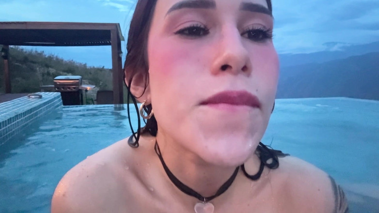 Katty Blake: Tinder Randevusu Arka Planda Chicamocha Kanyonu ile Açık Havada Seksle...