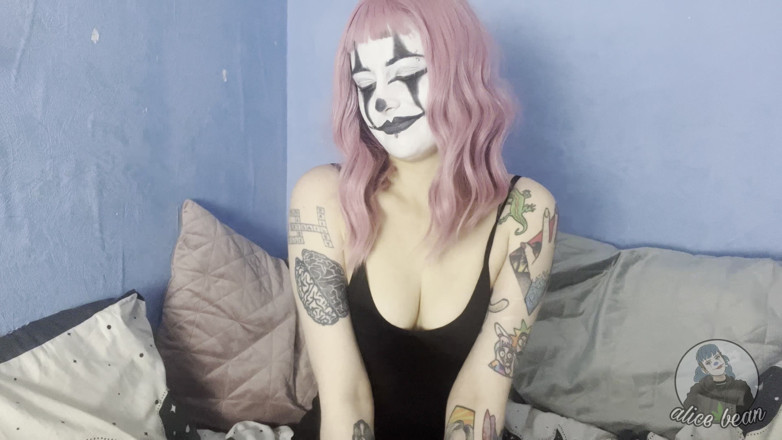 Alice Bean: Încornoratul Clussy Denial