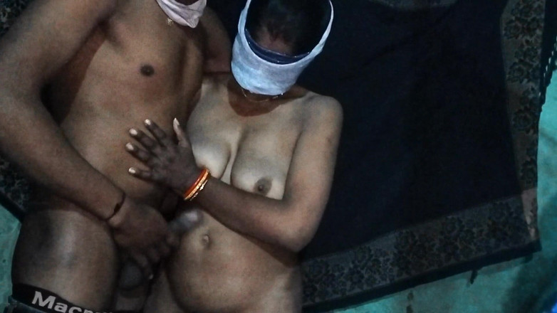 sarita Nagaa: Indisch tot oude seks Desi seks vriendje