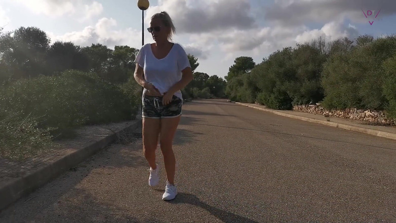 Dirty Tina: Hot Piss Medley No. 7 - Wet Wednesday - New!