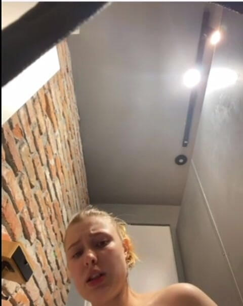 JuiceLussie: Público masturba buceta enquanto eu treino minha bunda grande na...