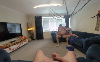 Cuckold Watches Interracial FFM Threesome