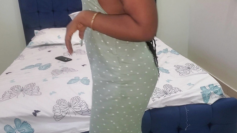 QUEENLYSSA: BeginiLah Saya Mula Melancap Di India