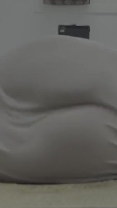 This Ass (VerticalArgument4)