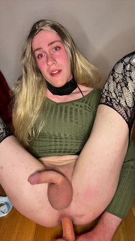 Bella ragazzina effeminato scopata anale