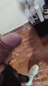 Shemale, dívka se svou domácí poctou