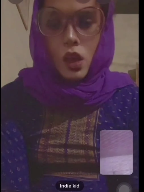 Apple00001: Отличный Ид имеет большие намерения с плохим мужиком.