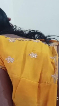 Kamu masukin di pantat dari chudai priya-mu