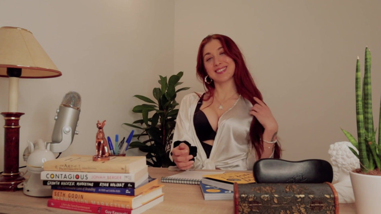 Madelaine_Rousset: 柔软的 dom edging joi - 你的老板婊子