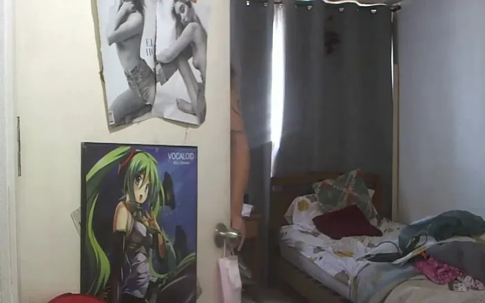 Nikki Montero: Stream Started. 10/05/2021 06:54 Pm Webcam