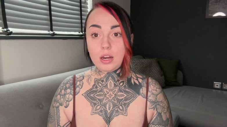 Miss Valentina: 我的娘娘腔荡妇 第2部分：购物之旅