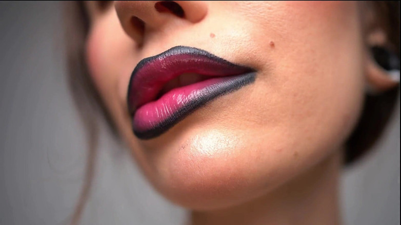 Rarible Diamond: Mesmerizing Erotic Lips