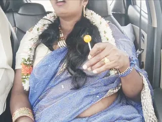 Indian Car Sex Telugu Dirty Talks.car Driver Try to Fuck Telugu Saree Aunty.