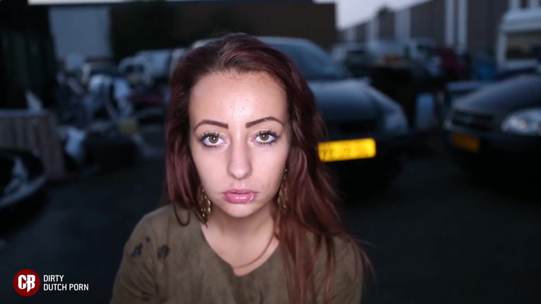 Cumbizz: Dutch teenslut outdoor blowbang and cumswallowe