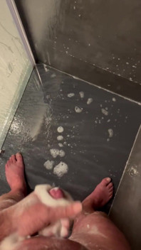 Jerked off in the Hotel Shower