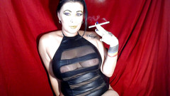 Abby Anna: Virginie slim 120s dangle snap power smoke