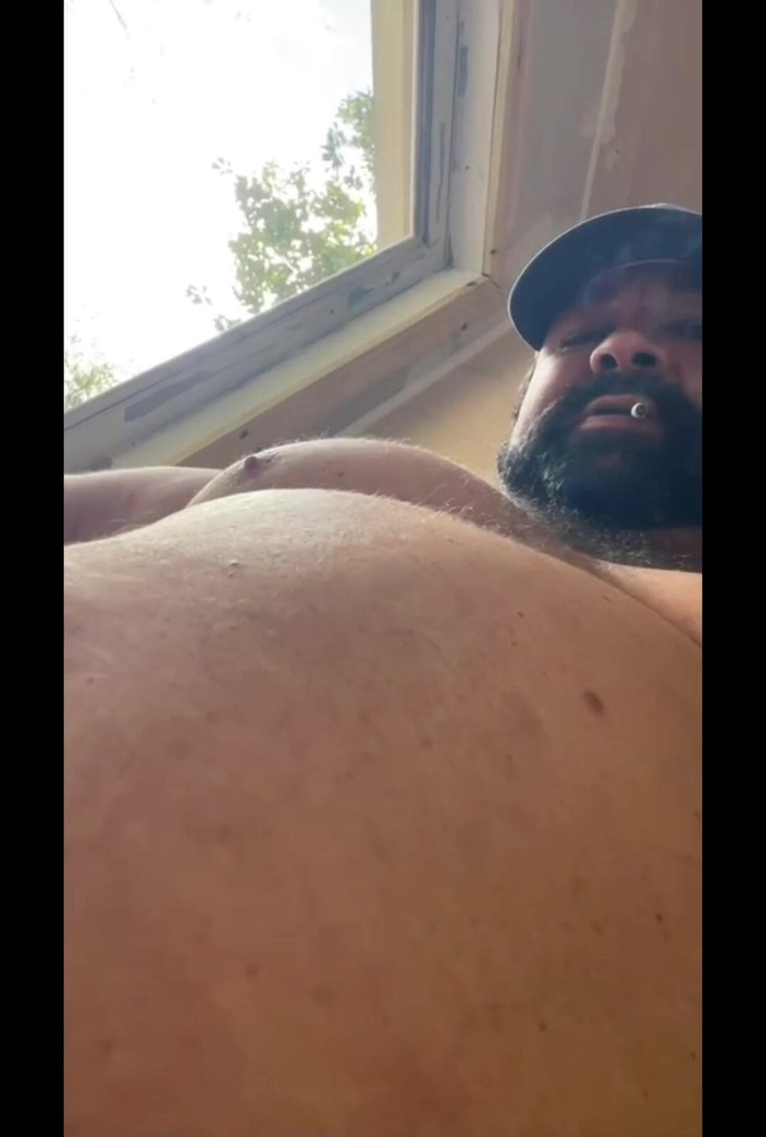 Brewster Bear: Kompilasi Asap Dan Pompa