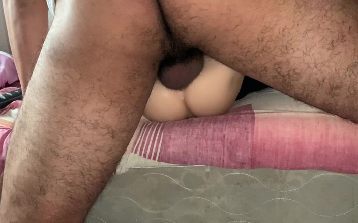 Fuckkboyy99: Đụ cái mông hoàn hảo của búp bê tình dục...