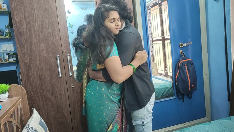 Vaigavarun45: น้องสาวต่างมารดามัลลูเย็ดร้อนแรงกับพี่ชายต่างมารดาของสามี เย็ดกับน้องสาวต่างมารดามัลลูหีร้อน น้องสาวต่างมารดามัลลูเย็ดมันส์