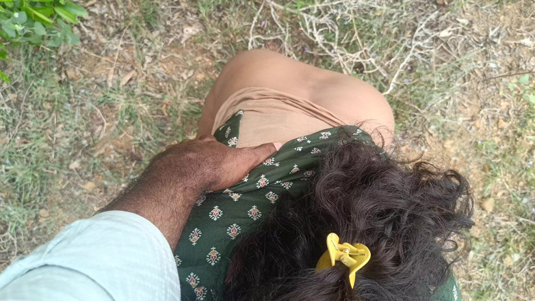 Magilmathi: Mujeres casadas tamiles al aire libre parte 1