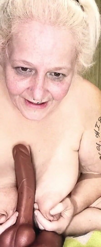 Blowjob kongkek tetek menghisap dan menunggang zakar itu jadi panas kongkek selamba